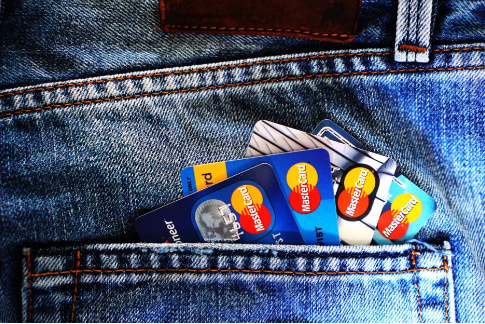 Best Credit Cards For Teenagers
